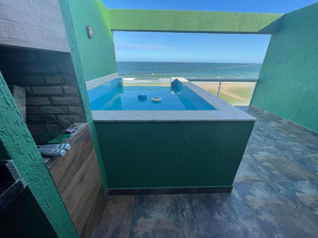 Triplex Beira Mar Rio Das Ostras Rj Екстериор снимка